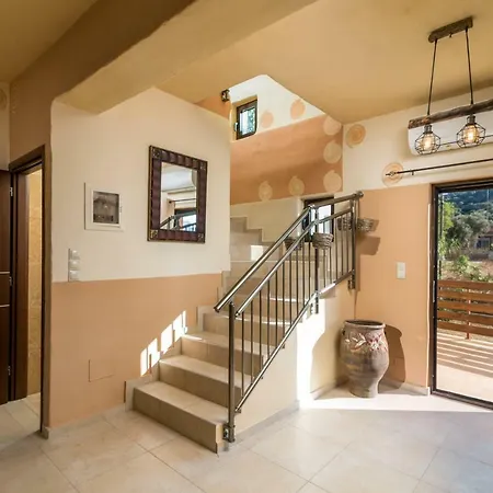 Ferienhaus Aretoussa Holiday home Pitsidia