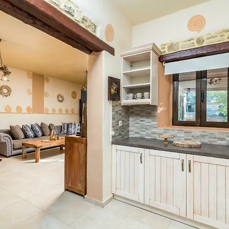 Ferienhaus Aretoussa Holiday home *